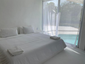 Habitación estándar con piscina